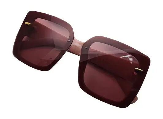 عینک آفتابی مربعی فشن مارک دار کائوچویی Square sunglasses